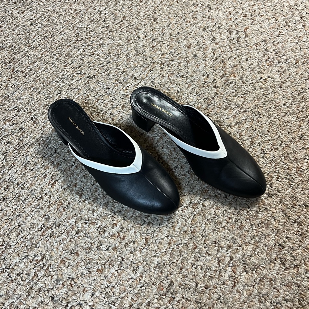 Mansur Gavriel V Slide Mule - Picture 2 of 6